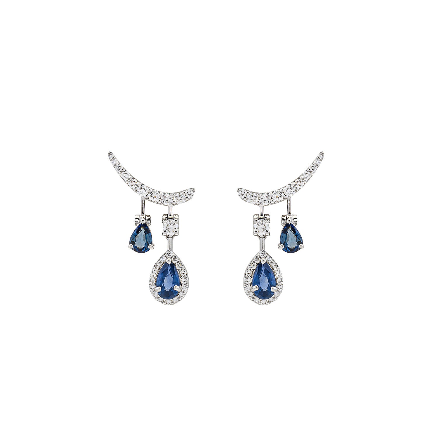 Sapphire Earring. Earrings. 18K gold earring. White Gold, yellow gold, rose gold. Perfect Gift. Earring gift. Fine jewelry. Anatol. Kifissia. Golden Hall. Σκουλαρίκι χρυσό. Σκουλαρίκι  με ζαφείρια. Σκουλαρίκι τρυπητό. Σκουλαρίκι με ζαφείρι. Σκουλαρίκι με διαμάντια. Athens. Κηφισιά. Σκουλαρίκι με μπριγιάν.