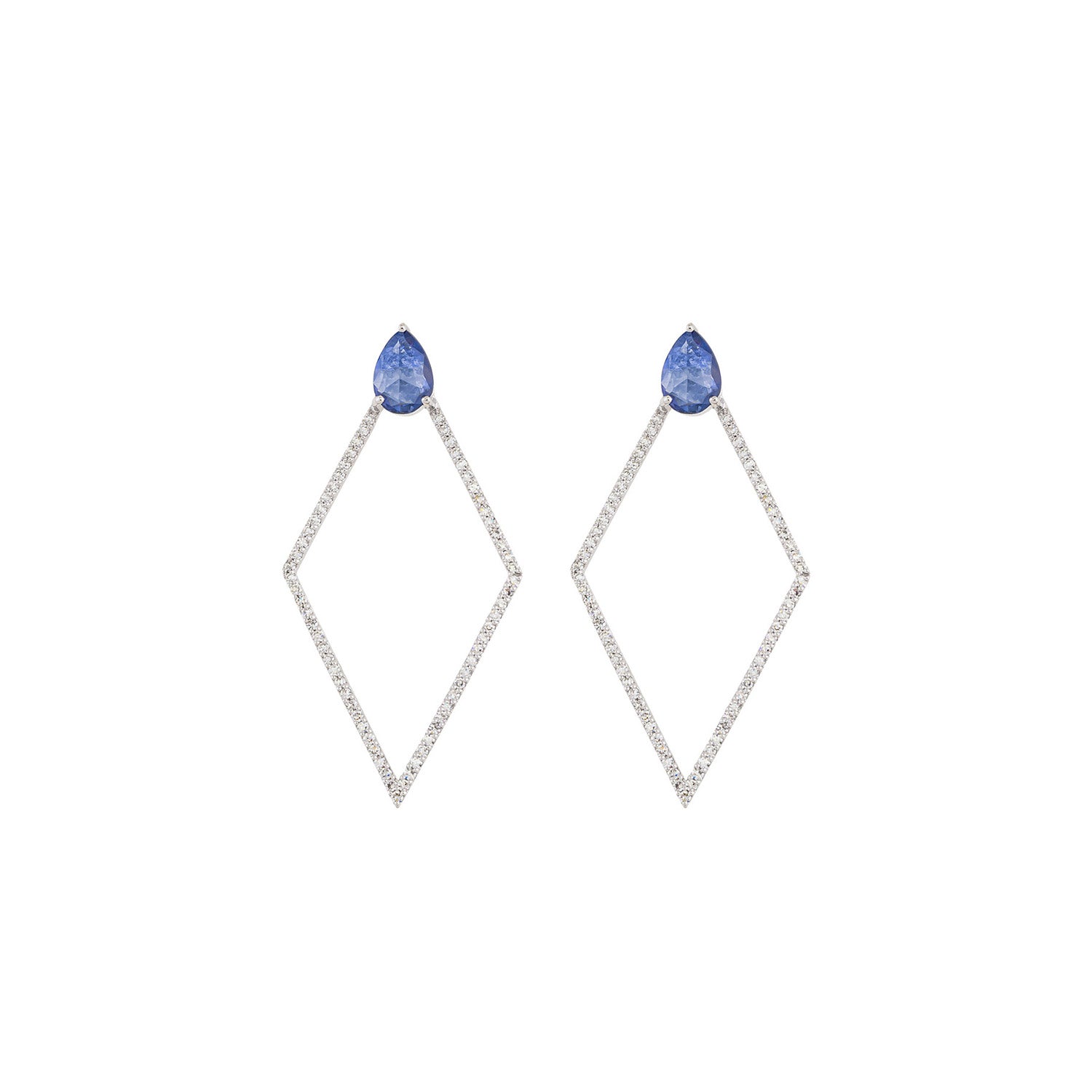 Sapphire Earring. Gold earring. Fine jewelry. Anatol. Golden Hall. Σκουλαρίκι χρυσό. Σκουλαρίκι με ζαφείρια. Σκουλαρίκι τρυπητό. Σκουλαρίκι με ζαφείρι. Σκουλαρίκι με διαμάντια. Athens. Σκουλαρίκι με μπριγιάν.