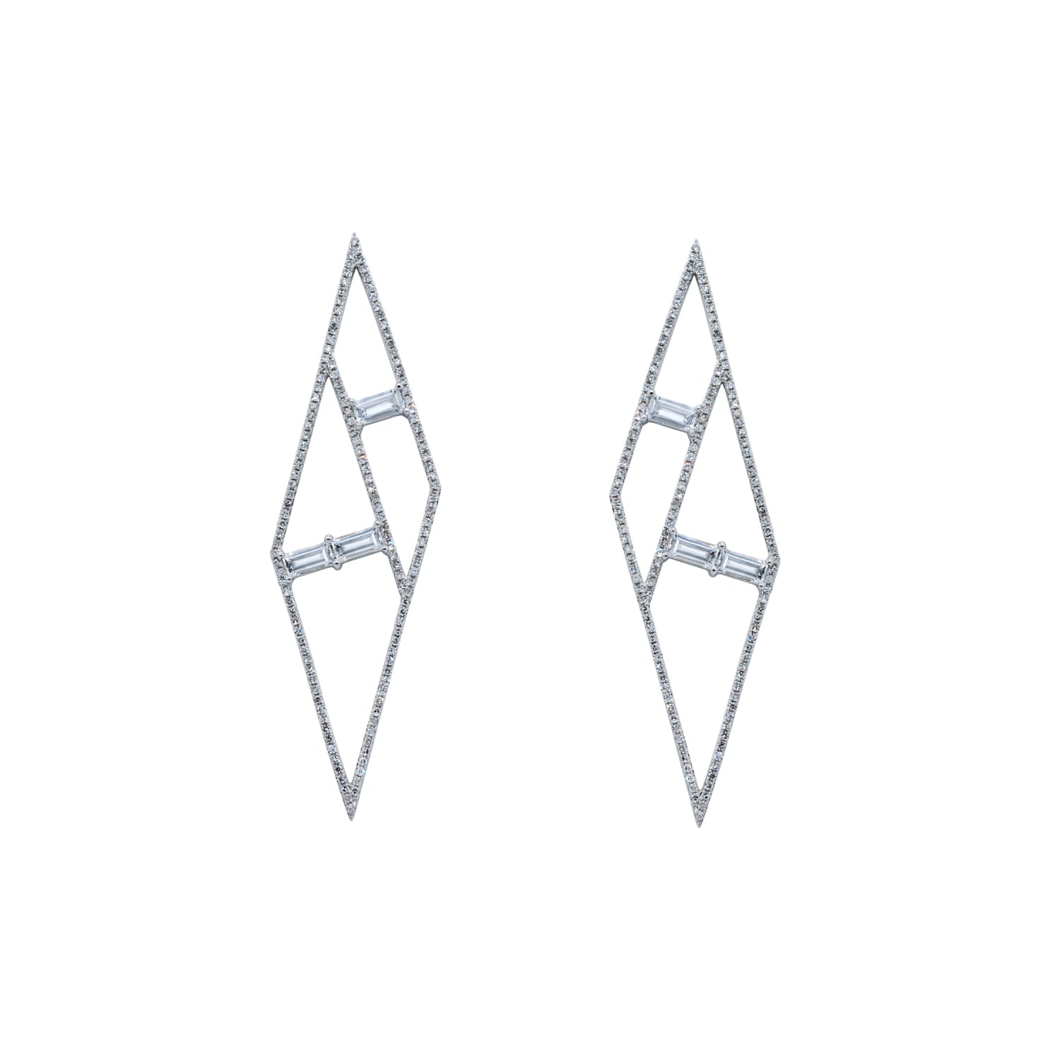 Diamond earrings. Gift earrings. Perfect earring for present. Precious stone earrings. Anatol jewelry. Fine Jewelry. Golden Hall. Kifissia. Σκουλαρίκια με διαμάντια. Σκουλαρίκια για δώρο. Κρεμαστά σκουλαρίκια. Ζαφείρια. Ρουμπίνια. Σμαράγδια. Athens.