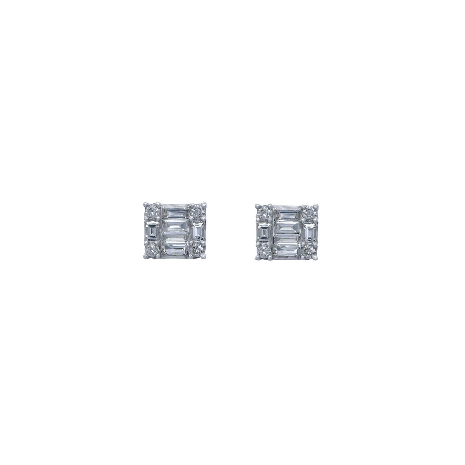 Diamond Earrings. Earring for Gift. Stud Earring. Diamonds. Anatol. Gift. Everyday earring. Easy to wear earring. Sparkly earring. Anatol Jewelry. Fine Jewelry. Golden Hall. Kifissia. Χρυσό σκουλαρίκι. Σκουλαρίκι καρφωτό. Σκουλαρίκι με διαμάντια.  Athens. Χρυσά κοσμήματα. Κοσμήματα Κηφισιά. Σκουλαρίκι με μπριγιάν.