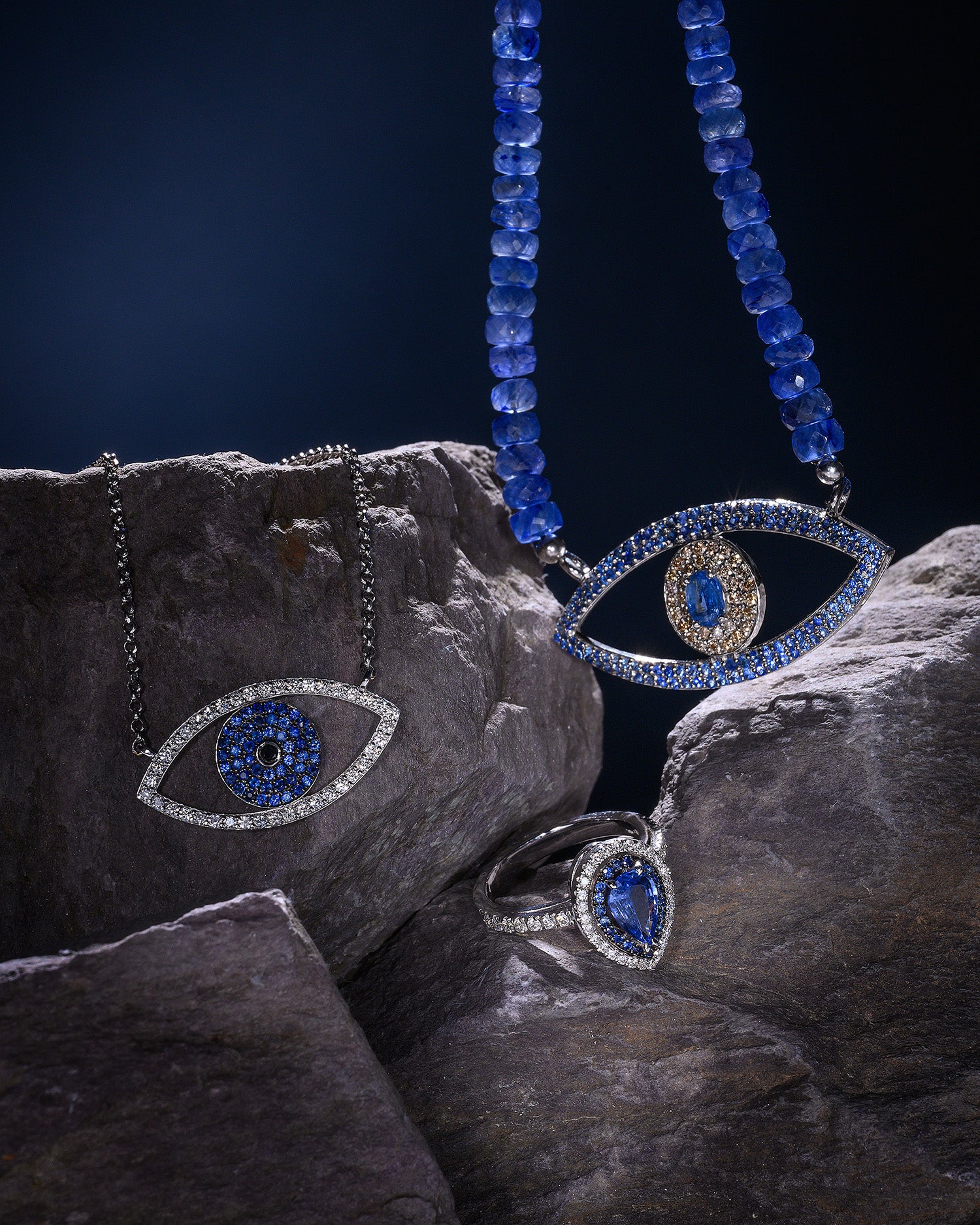 Evil Eye Necklace. Diamond Necklace. Blue Sapphires. Tear drop necklace. 18K Gold. Rose Gold, White Gold, Yellow Gold. Fine Jewelry. Gift. Κολιέ μάτι. Κολιέ για δώρο μάτι. Χρυσό κολιέ. Κολιέ με διαμάντια. Κολιέ με ζαφείρια. Μάτι φυλαχτό. Μάτι με διαμάντια. Στρογγυλό μάτι κολιέ.