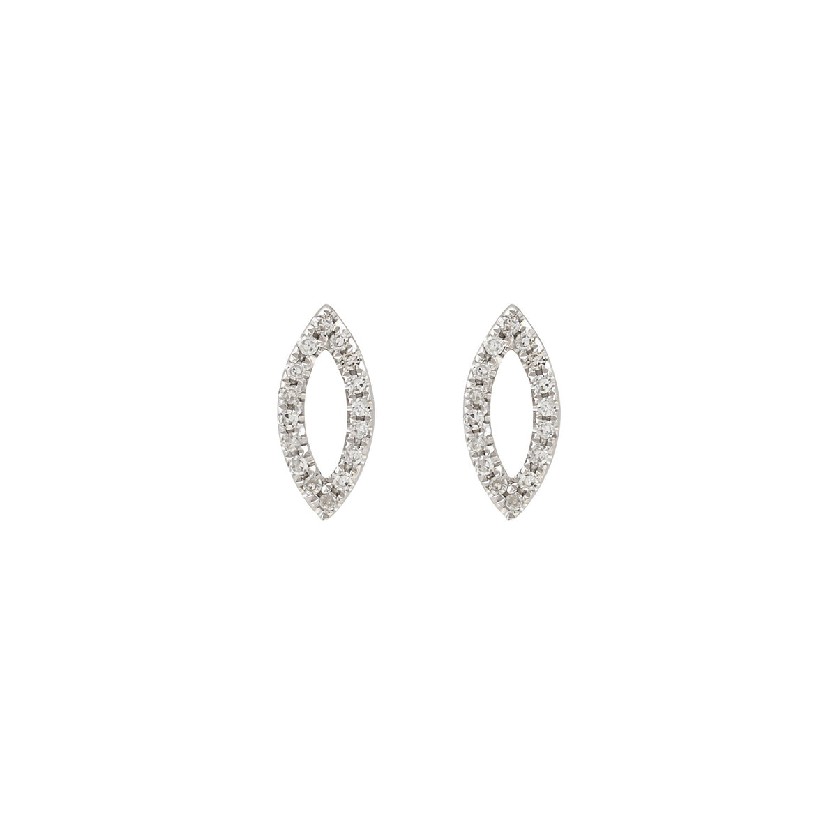 Diamond Earrings. Earring for Gift. Stud Earring. Anatol. Gift. Everyday earring. Easy to wear earring. Sparkly earring. Anatol Jewelry. Fine Jewelry. Golden Hall. Kifissia. Χρυσό σκουλαρίκι. Σκουλαρίκι καρφωτό. Σκουλαρίκι με διαμάντια. Χρυσά κοσμήματα. Κοσμήματα Κηφισιά. Σκουλαρίκι με μπριγιάν.