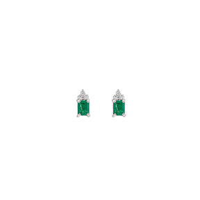 Emerald Earring. Diamond and emerald Earring. Diamond Earring. Anatol jewelry. Fine jewelry. Golden Hall. Kifissia. Vivid green emerald. Σκουλαρίκι με σμαράγδι. Σκουλαρίκι με διαμάντια και σμαράγδι. Σκουλαρίκι με μπριγιάν. Σκουλαρίκι με πράσινη πέτρα. Χρυσά κοσμήματα. Κοσμήματα Κηφισιά. Σκουλαρίκι καρφωτό. 