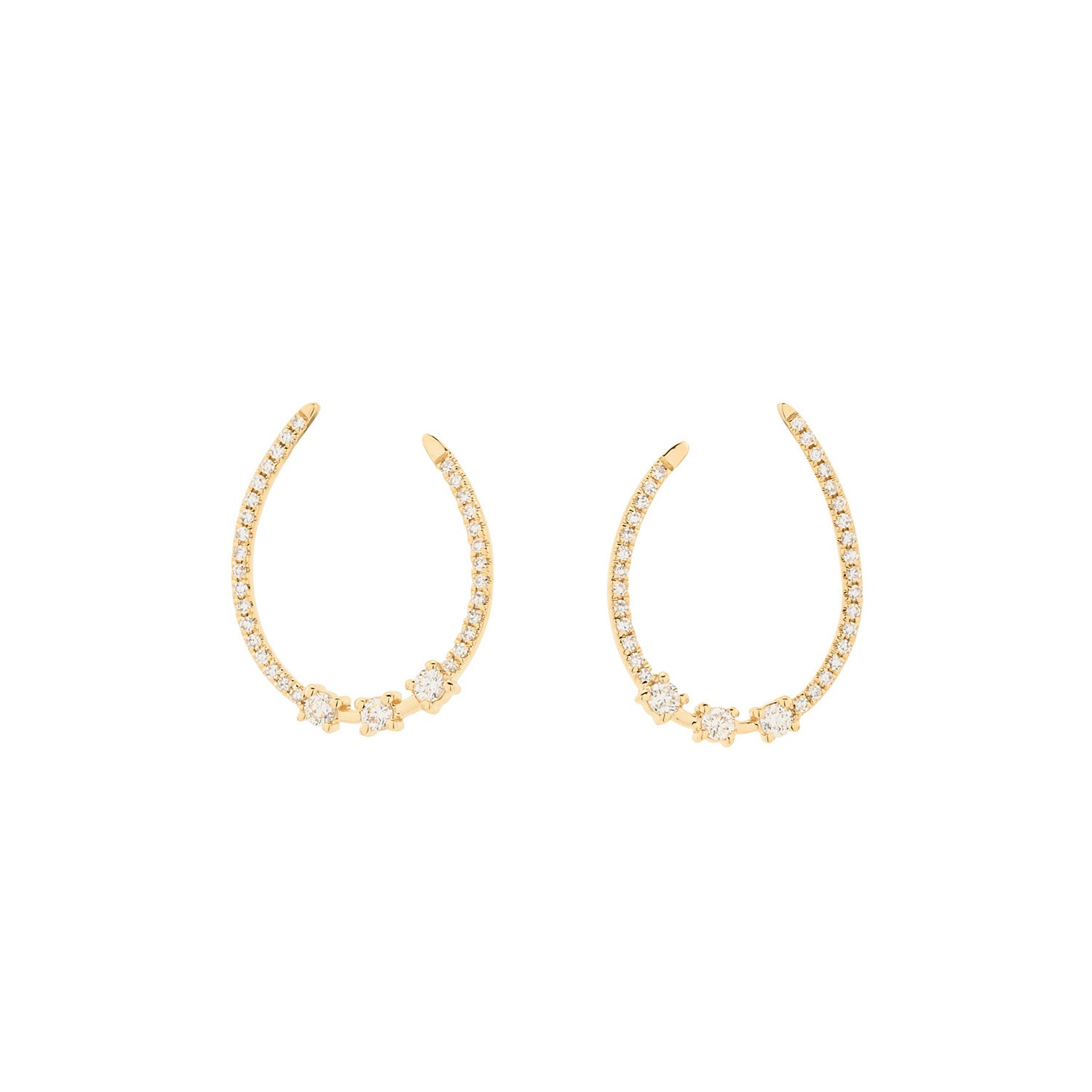 Diamond Hoop earrings. Hoop earrings. Gold hoop earrings. Gold and Diamond hoop earrings. Easy to wear hoops. Diamond hoops. Diamond earrings for gift. Χρυσοί κρίκοι. Διαμαντένιοι κρίκοι. Κρίκος με διαμάντια. Σκουλαρίκια κρίκοι. Σκουλαρίκι για δώρο. Fine jewelry. Anatol. Kifissia. Golden Hall. Athens.