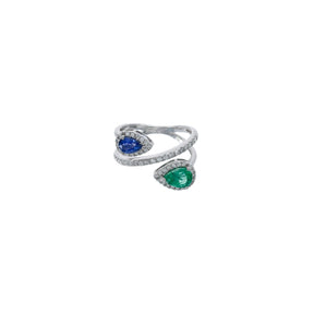 Emerald Ring. Diamond and emerald ring. Gift ring. Gold ring. Diamond ring. Precious stone ring. High end ring. Anatol jewelry. Fine jewelry. Golden Hall. Kifissia. Step cut ring. Vivid green emerald. Fine jewelry. Ring. Athens. Δαχτυλίδι με σμαράγδι. Σμαραγδένιο δαχτυλίδι. Δαχτυλίδι με σμαράγδι και μπριγιάν.