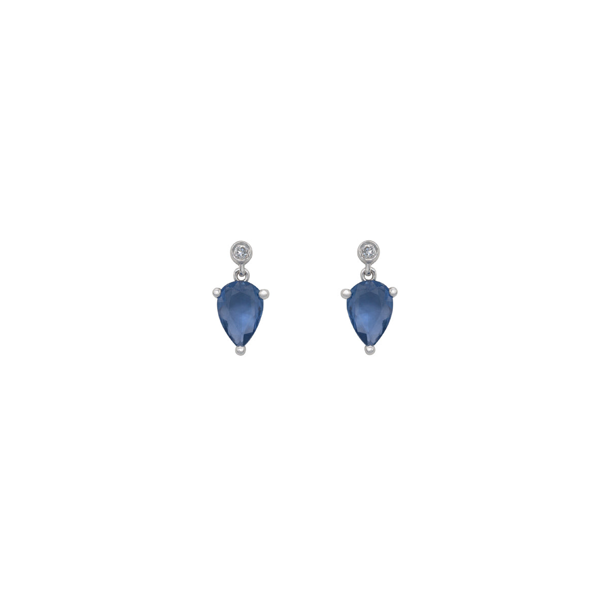 Sapphire Earring. Earrings. 18K gold earring. White Gold, yellow gold, rose gold. Perfect Gift. Earring gift. Fine jewelry. Anatol. Kifissia. Golden Hall. Σκουλαρίκι χρυσό. Σκουλαρίκι  με ζαφείρια. Σκουλαρίκι τρυπητό. Σκουλαρίκι με ζαφείρι. Σκουλαρίκι με διαμάντια. Athens. Κηφισιά. Σκουλαρίκι με μπριγιάν. 