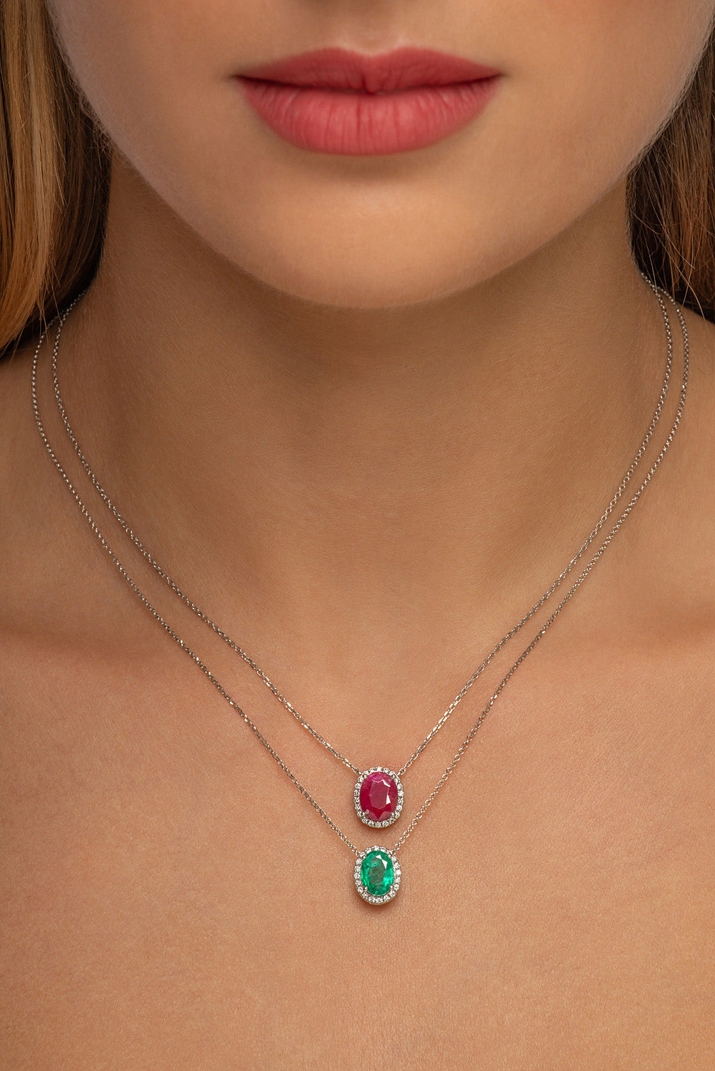 Emerald  Oval Necklace