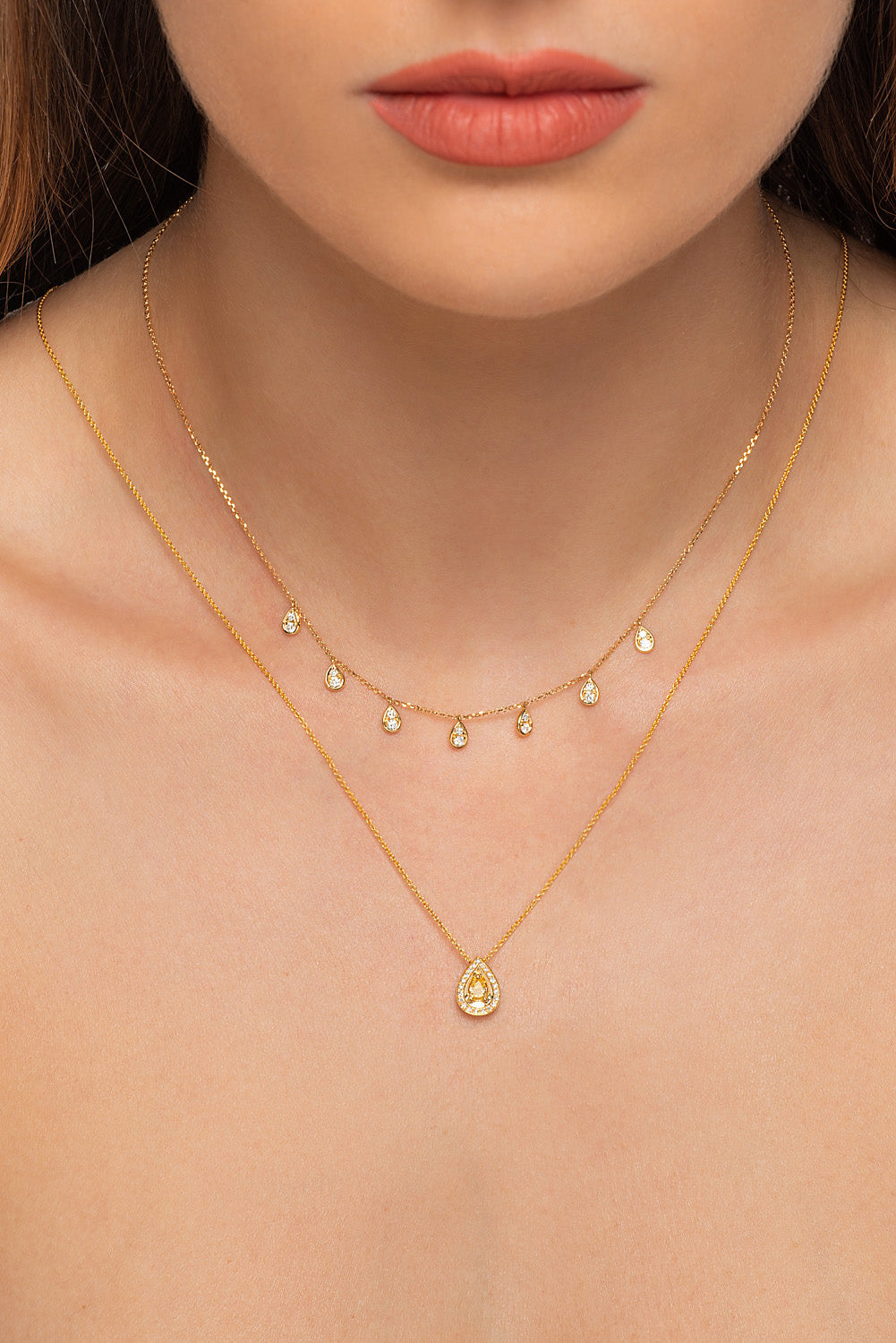 Gold and diamond necklace. Anatol necklace. Diamond necklace. Κολιέ χρυσό. Κολιέ με μπριγιάν. Κολιέ με διαμάντια.