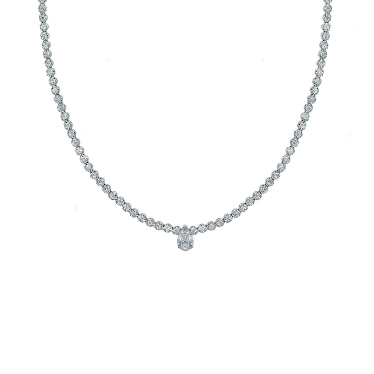 Fine Jewelry Necklace. Diamond Necklace. Gold and diamond Necklace. High end jewelry Necklace. Expensive jewelry. Expensive Necklace. Anatol jewelry. Kifissia. Golden Hall. Χρυσά κοσμήματα. Κοσμήματα Κηφισιά. Κολιέ με διαμάντια. Κολιέ με μπριγιάν. Ακριβό Κολιέ. Χρυσό Κολιέ.