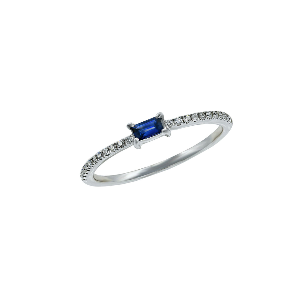 Sapphire ring. Diamond and sapphire ring.