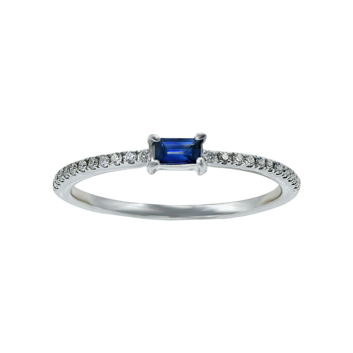 Sapphire ring. Diamond and sapphire ring.