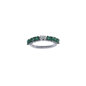 Diamond and emerald ring. Eternity ring. Oval diamond ring.